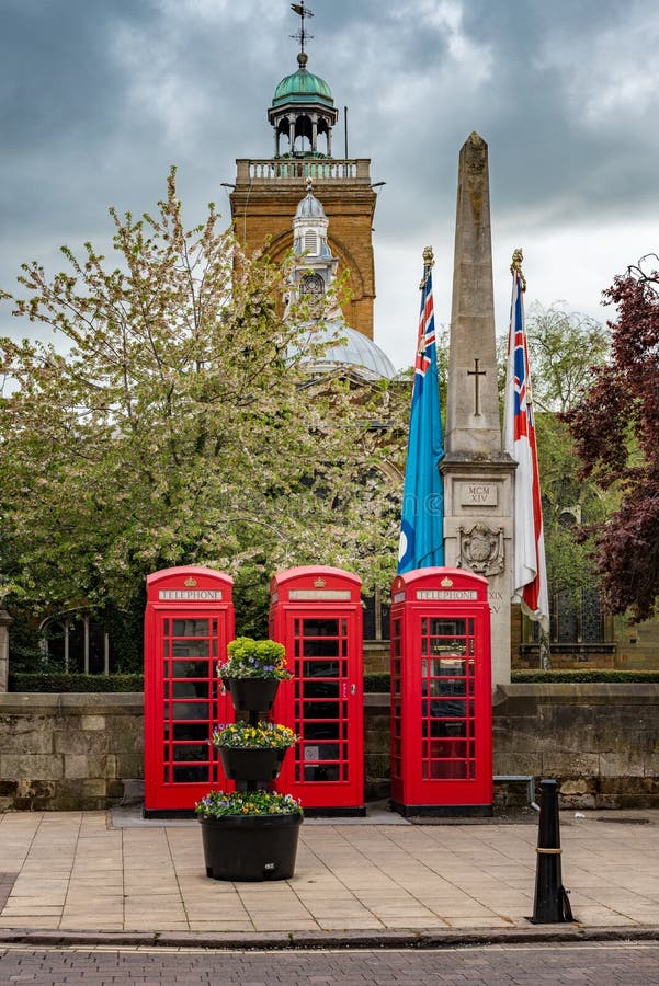 Cabines de téléphone rouges Northampton R-U photo stock Cabines de téléphone rouges Northampton R-U photo stock