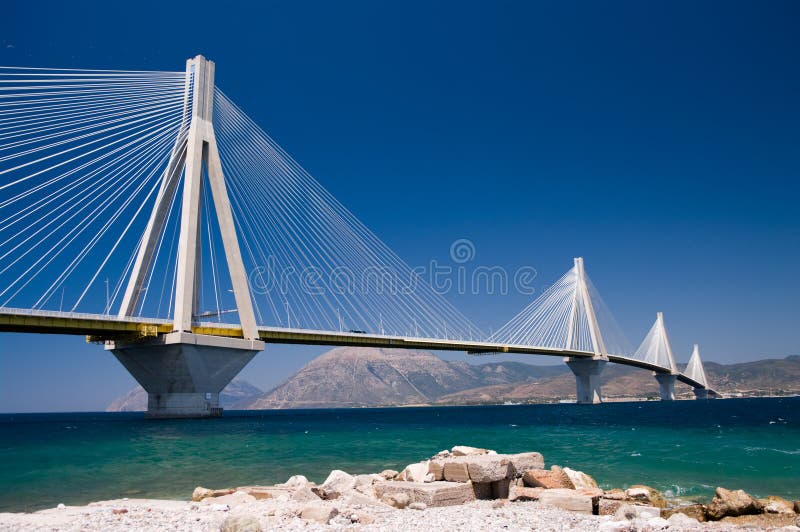 Sospensione ponte Corinto Golfo stretto, in Grecia.