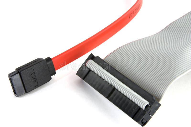 Cables Sata y ide imagen de archivo. Imagen de -