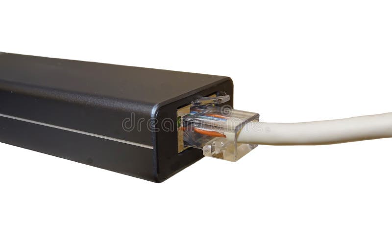 Cabo de internet ligado a uma estação hub USB-C multifuncional, Ethernet fotografia de stock royalty free
