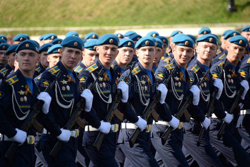 Cadetes Da Academia Da Força Aérea Com O Nome Do Professor N E