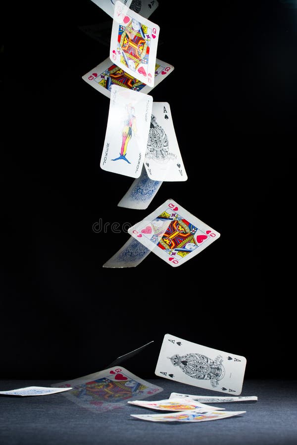 Caduta delle carte da gioco