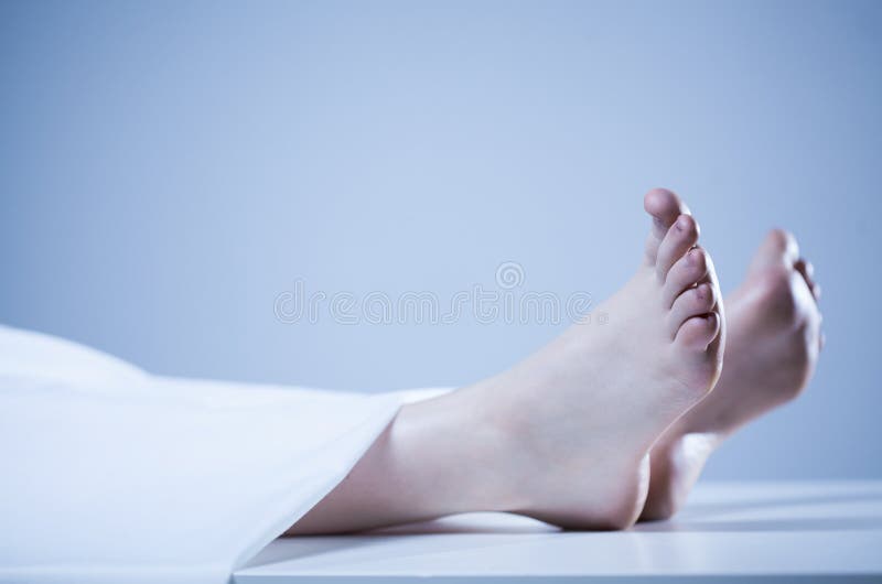 Cadáver da pessoa imagens de stock royalty free Cadáver da pessoa imagens de stock royalty free