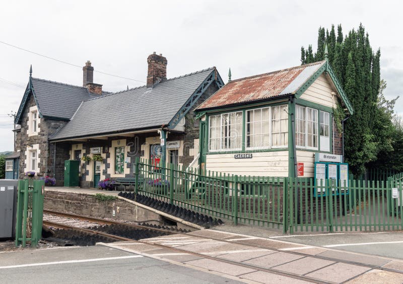 A rural train station UK stock photo. Image of summer - 127568482