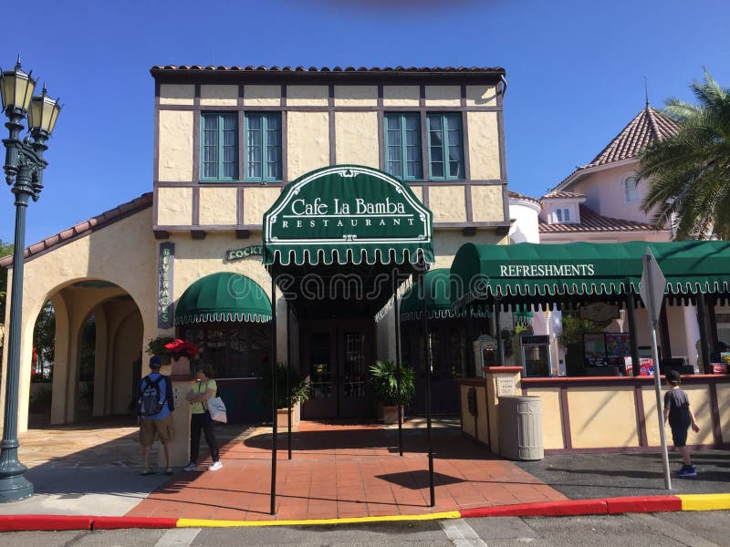 Hogwarts Express Train at at Universal Studios Florida Editorial Stock