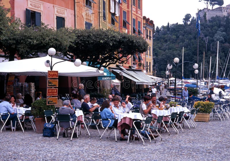 Caffè della pavimentazione, Portofino fotografie stock