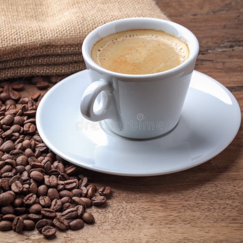 Caffè di recente preparato immagini stock