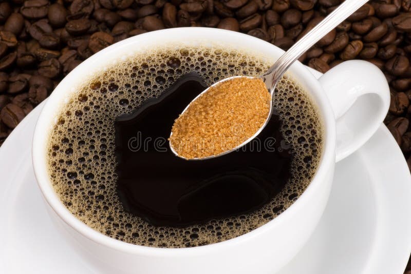 Caffè nero dello zucchero di Brown fotografia stock libera da diritti