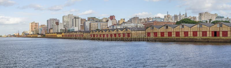 Cais Maua e lago Guaiba, Porto Alegre immagini stock Cais Maua e lago Guaiba, Porto Alegre immagini stock
