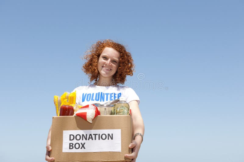 Caixa carreg voluntária da doação do alimento