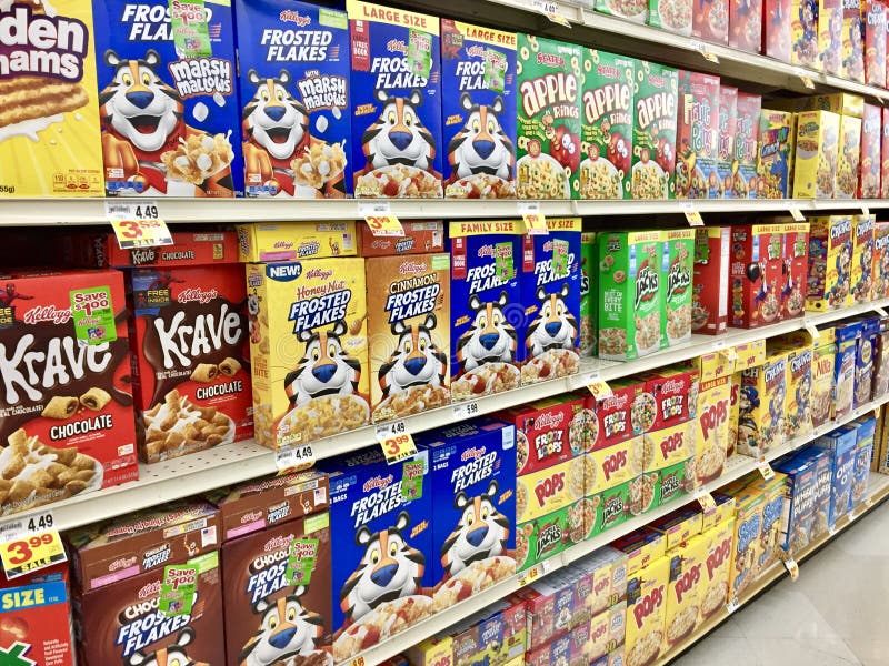 Cajas de cereales en una estantería