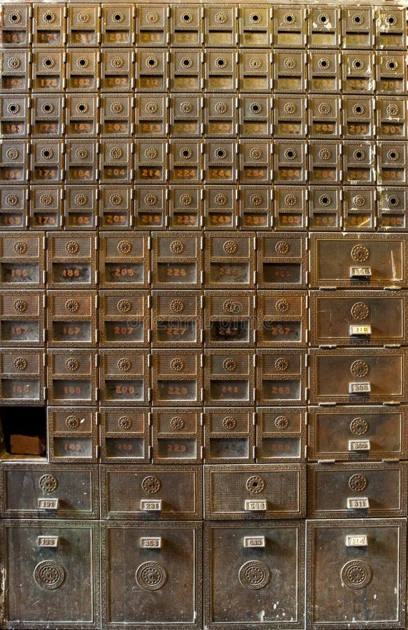 Cajas viejas fotografía de archivo libre de regalías Cajas viejas fotografía de archivo libre de regalías