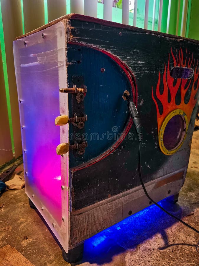 Cajon Beatbox Stock Photos Free & RoyaltyFree Stock Photos from