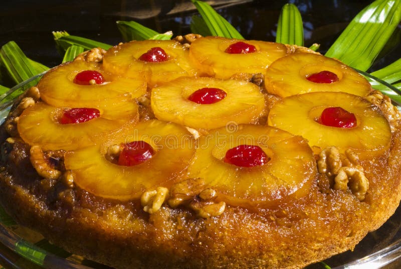 Cake down pineapple upside στοκ φωτογραφίες