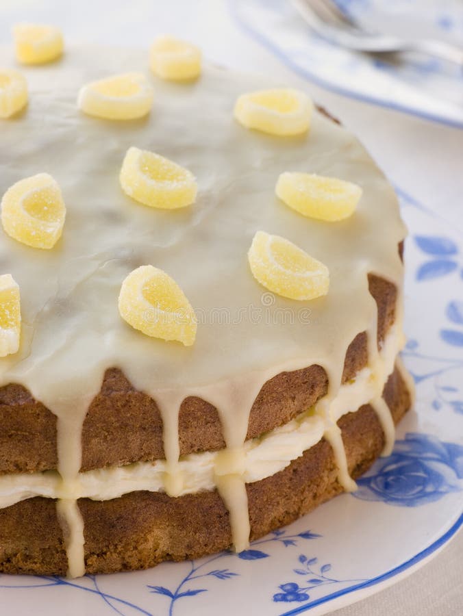 cakeduggregncitron arkivbild cakeduggregncitron arkivbild