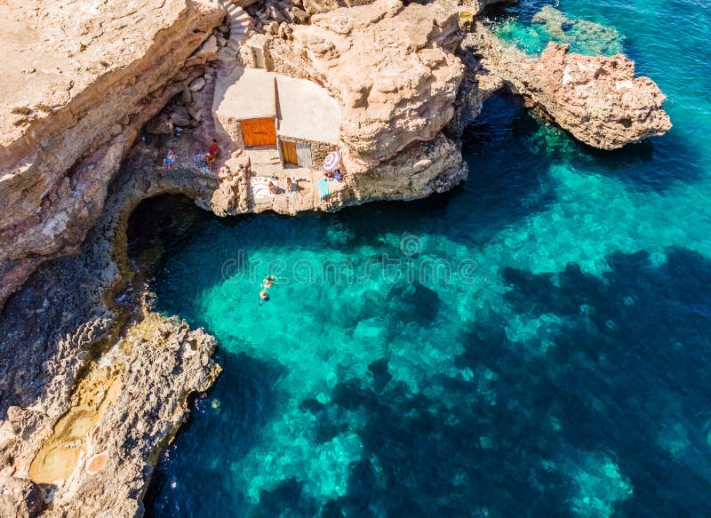 Cala de bou, editorial photography. Image of boat 252595317