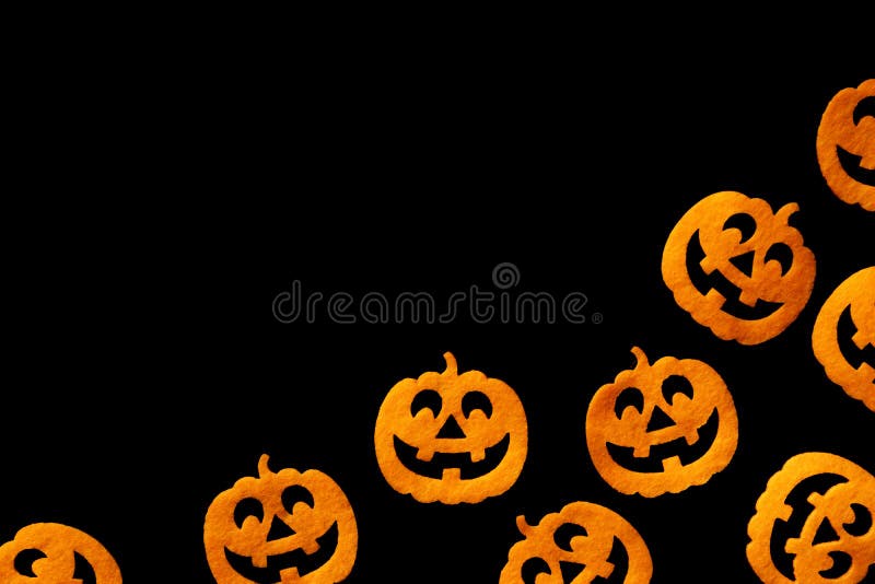 Calabaza de Halloween. Decoración naranja chillón de otoño aislada en la b imagenes de archivo Calabaza de Halloween. Decoración naranja chillón de otoño aislada en la b imagenes de archivo