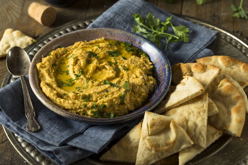 Calabaza griega hecha en casa Hummus imagen de archivo libre de regalías Calabaza griega hecha en casa Hummus imagen de archivo libre de regalías