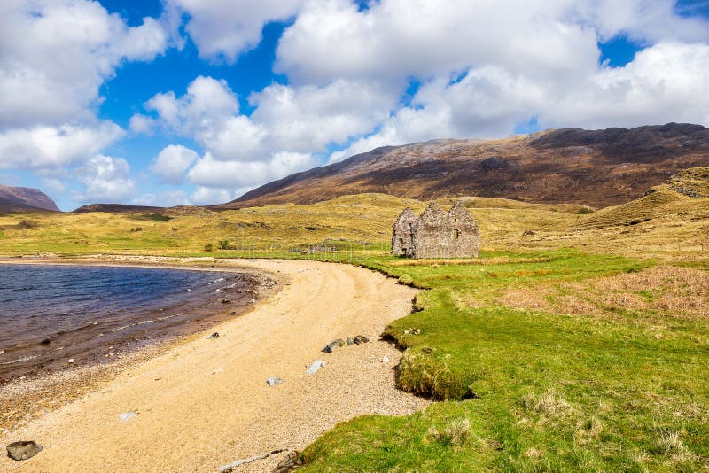Ardvreck Castle Ruins In Scotland And Loch Assynt Stock Photo Image Of Reflection Used