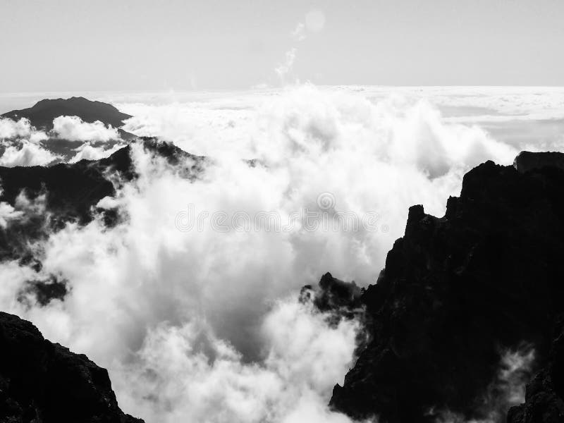 Caldera de taburiente στη νήσο La Palma, Κανάριοι νήσοι. Caldera de taburiente στο νησί La Palma, Κανάριοι Νήσοι - μοναδικοί ταξιδιωτικοί προορισμοί