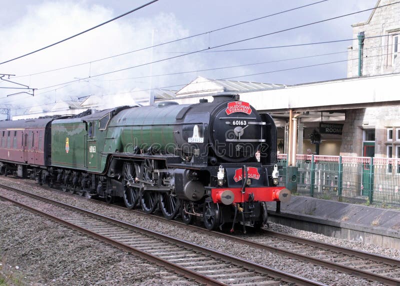 Caledonische Tornado in Carnforth, Lancashire, het UK. royalty-vrije stock foto's Caledonische Tornado in Carnforth, Lancashire, het UK. royalty-vrije stock foto's