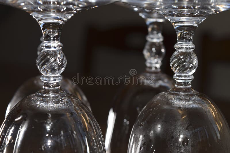 Calice a cristallo fotografie stock libere da diritti Calice a cristallo fotografie stock libere da diritti