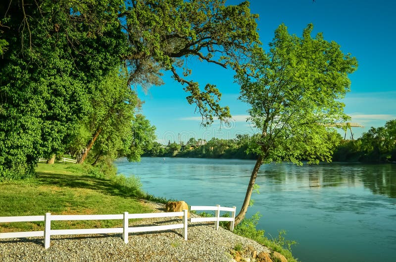 Fall on the Sacramento River Stock Image Image of rocks, green 11963839