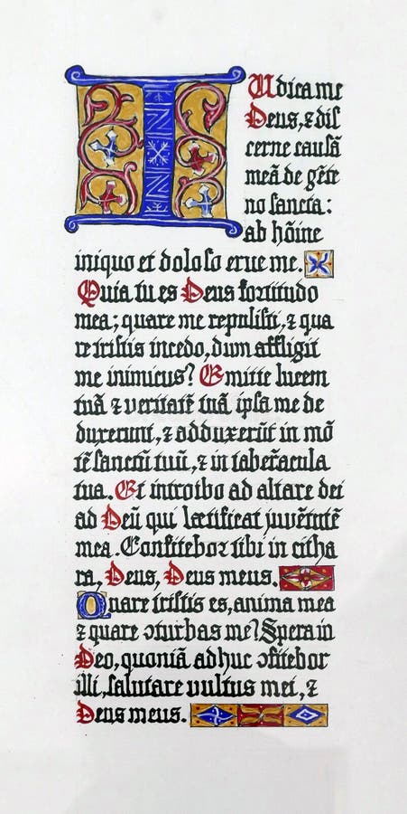 Caligrafía medieval del manuscrito iluminado en el graduado de Stari
