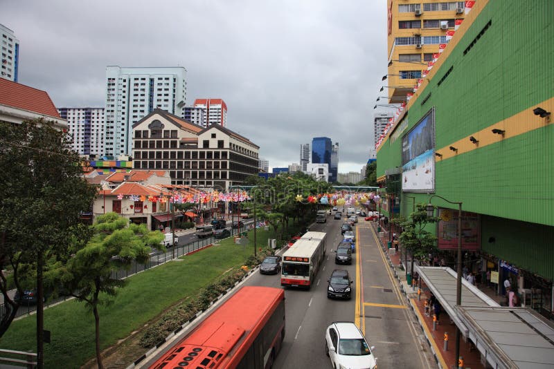 Calle en la ciudad de China, Singapur foto de archivo