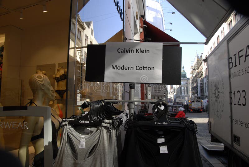 CALVIN KLEIN JEANS STORE Editorial Image - Image of kobenhavn, klein: 88516859