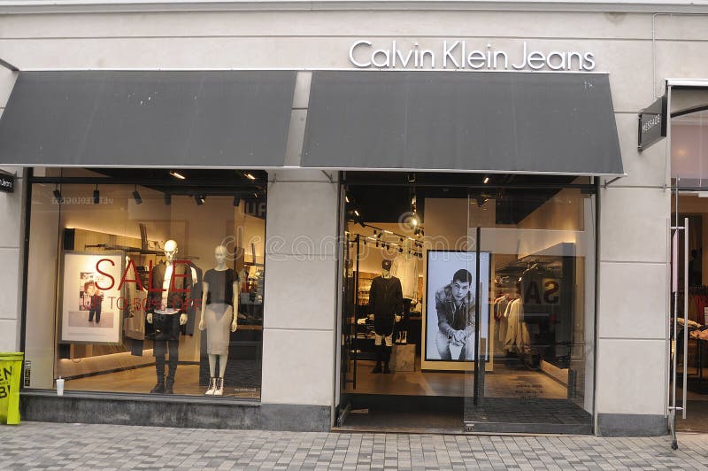 Andrew Halliday ventilation Wedge CALVIN KLEIN STORE on KOBMAGERGADE in COPENAHGEN Editorial Photography -  Image of nordic, kopemhagen: 174785957