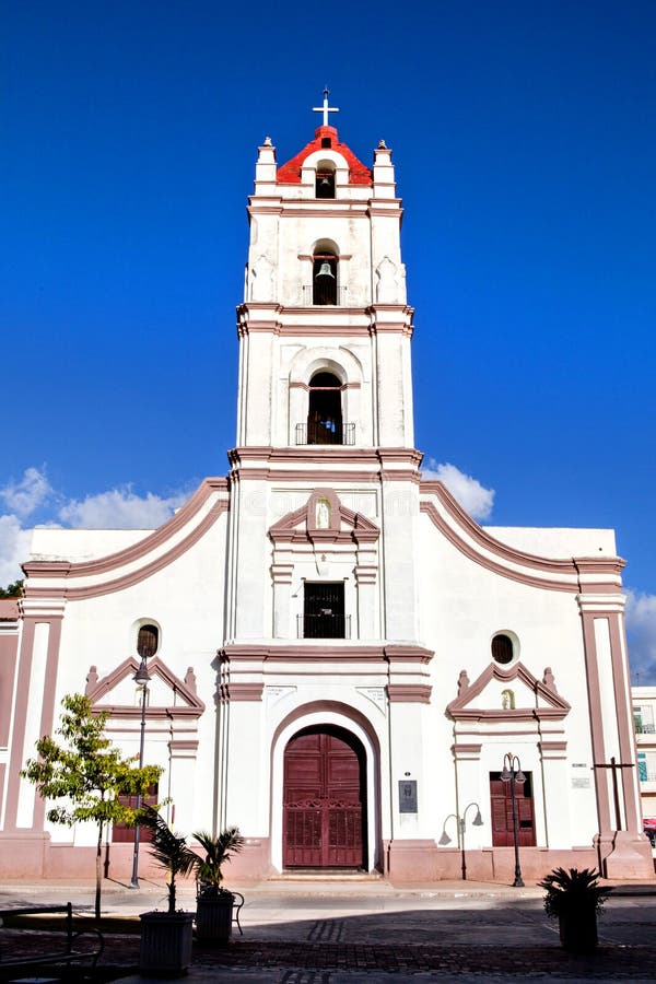 Camaguey, Cuba; Iglesia De Nuestra Senora De La Merced Church at Plaza De  Los Trabajadores Stock Image - Image of camaguey, hispanic: 88040037
