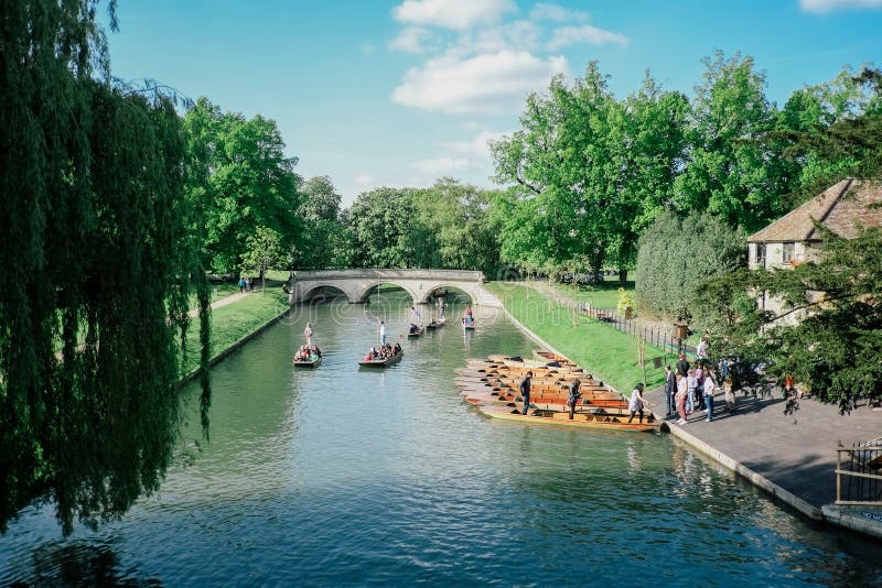 Cambridge river stock image. Image of bridge, people - 64172387