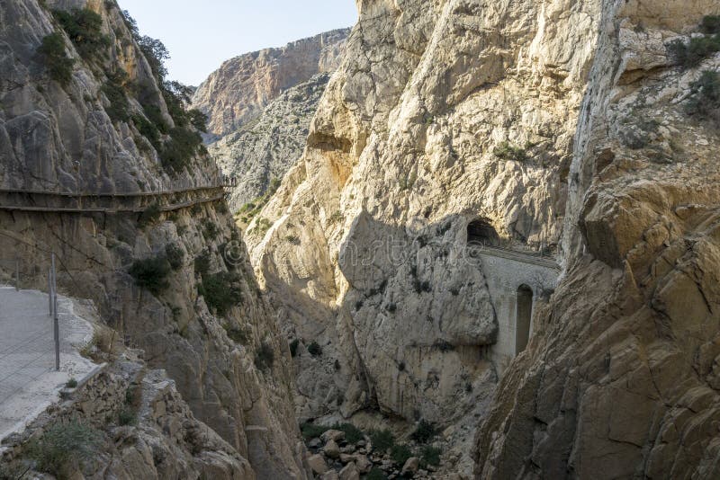 Caminito del Rey berg som fotvandrar slingan chorro el Malaga provin arkivbilder Caminito del Rey berg som fotvandrar slingan chorro el Malaga provin arkivbilder