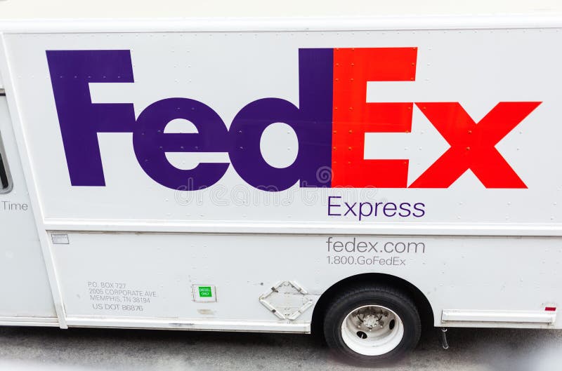 Camion Exprès De Fedex à New York City Photographie éditorial Image