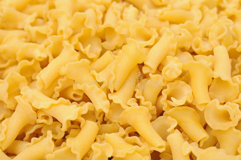 Campanelle Teigwaren Mit RindfleischVerkleidungStreifen Stockfoto