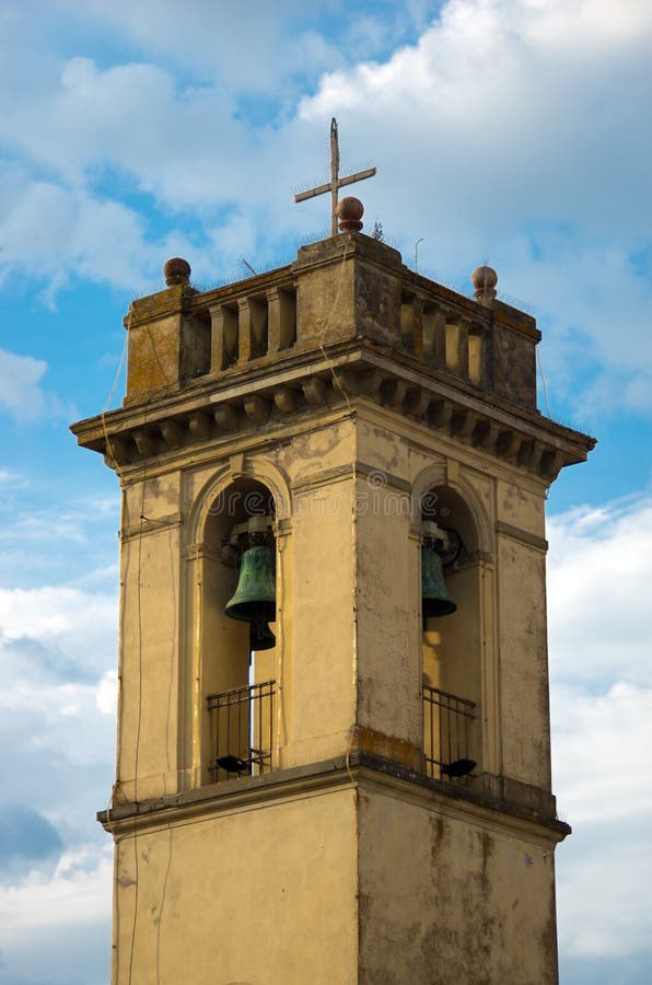 Campanile Antico Con Le Campane Bronzee Fotografia Stock Immagine di