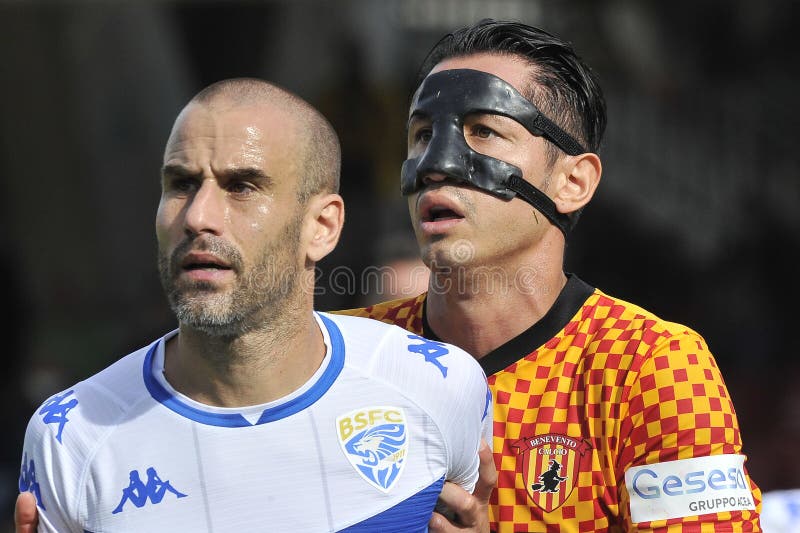 Campeonato Italiano Serie B Entre Benevento Vs Brescia Imagem de