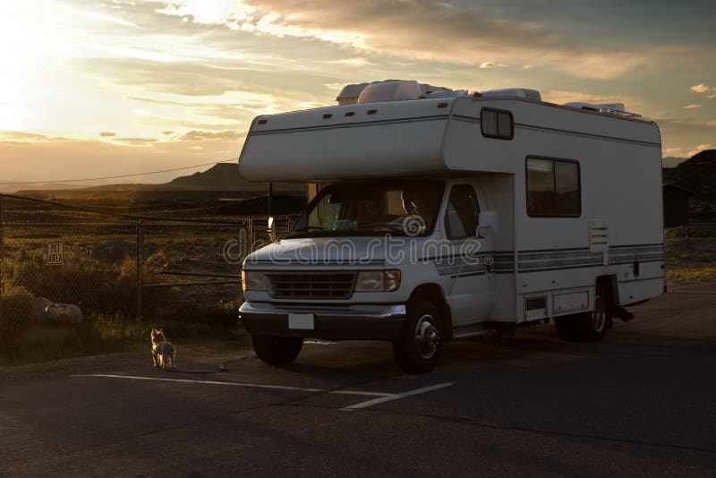 Camping-car image libre de droits Camping-car image libre de droits