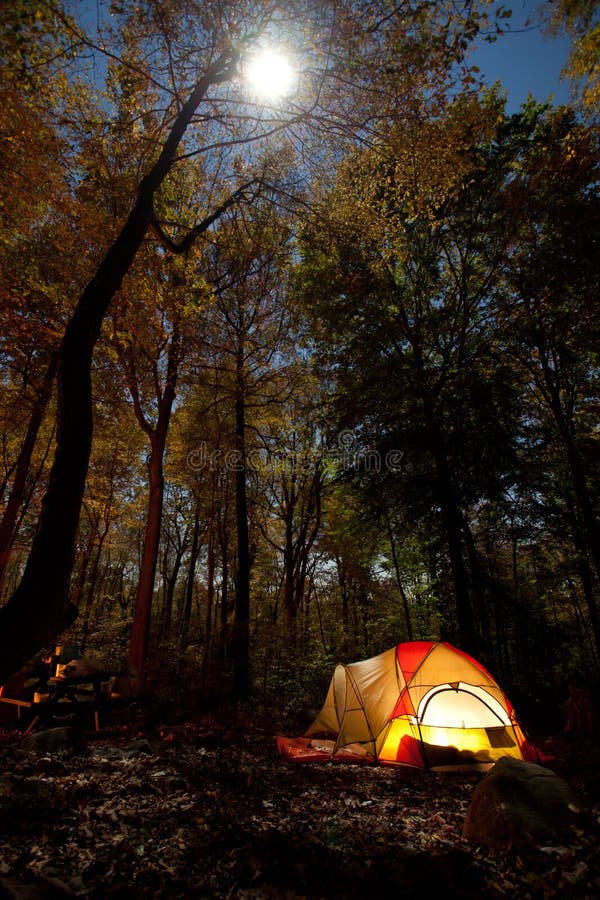 Couple camping at night stock image. Image of trek, tourism 16413627