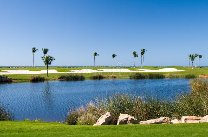 Campo de Golfe imagens de stock royalty free