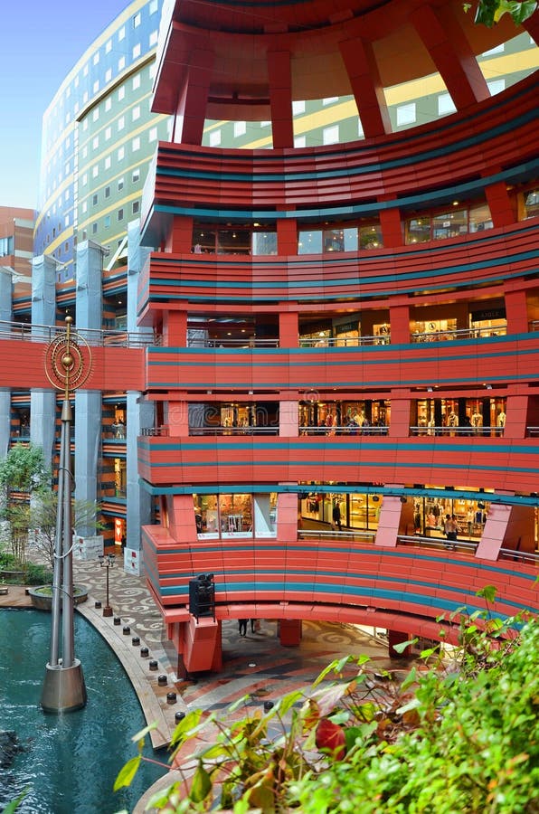 Canal City Hakata  is a shopping and entertainment complex in Fukuoka city. Attractions include 250 shops, cafes and restaurants, a theater, game center, cinemas, and two hotels. Japan, 04-06-2015. Canal City Hakata  is a shopping and entertainment complex in Fukuoka city. Attractions include 250 shops, cafes and restaurants, a theater, game center, cinemas, and two hotels. Japan, 04-06-2015