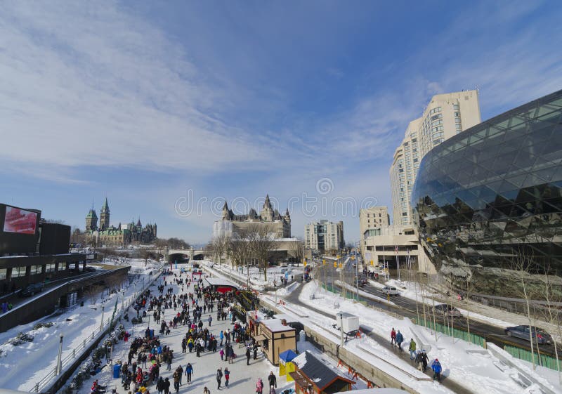 Canal de Winterlude Rideau em Ottawa imagens de stock royalty free Canal de Winterlude Rideau em Ottawa imagens de stock royalty free