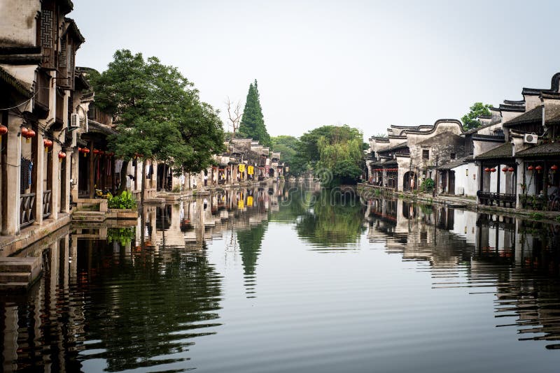 Canal en una Watertown china foto de archivo Canal en una Watertown china foto de archivo