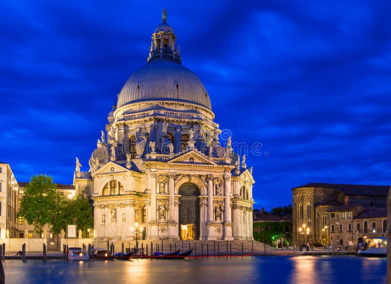 Canal Grande and Basilica di Santa Maria della Salute, Venice