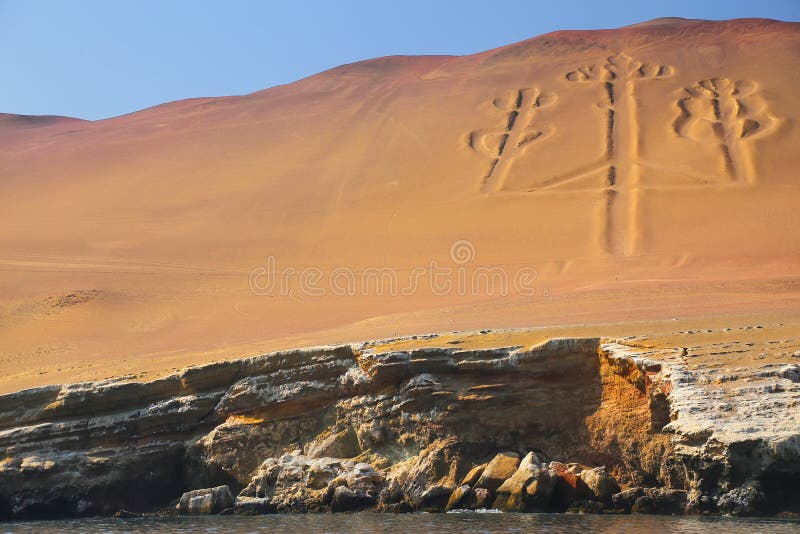 Candelabros De Los Andes En La Bahía De Pisco, Perú Foto de archivo