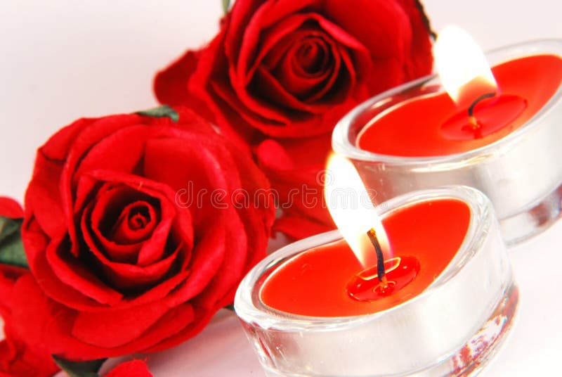 Candele romantiche immagine stock. Immagine di amore, nubile - 4081707