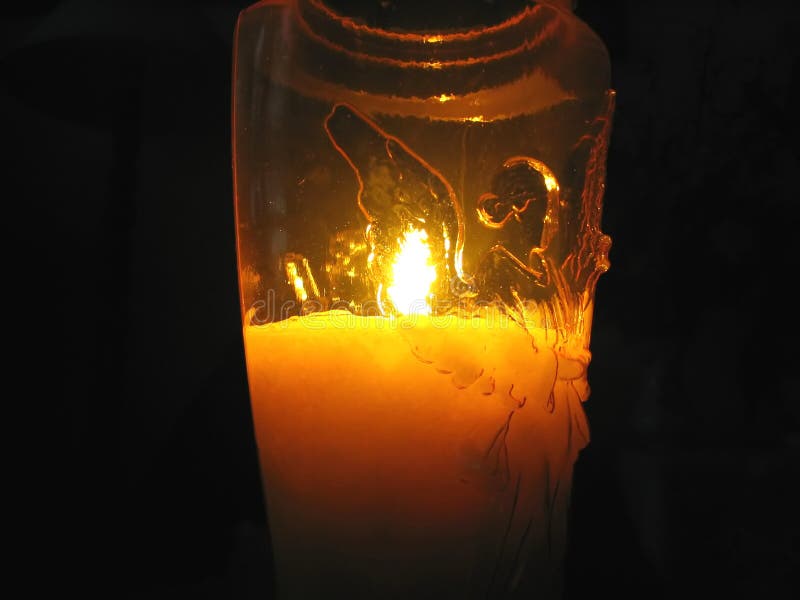 Candle decorated with angel pattern 2