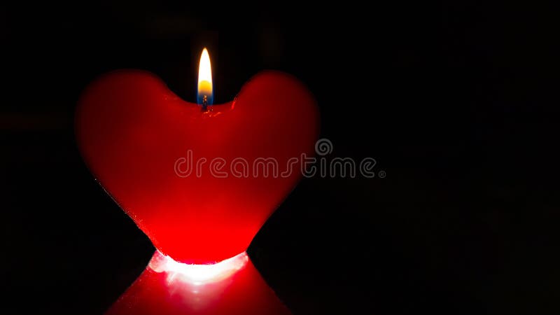 Candle red heart
