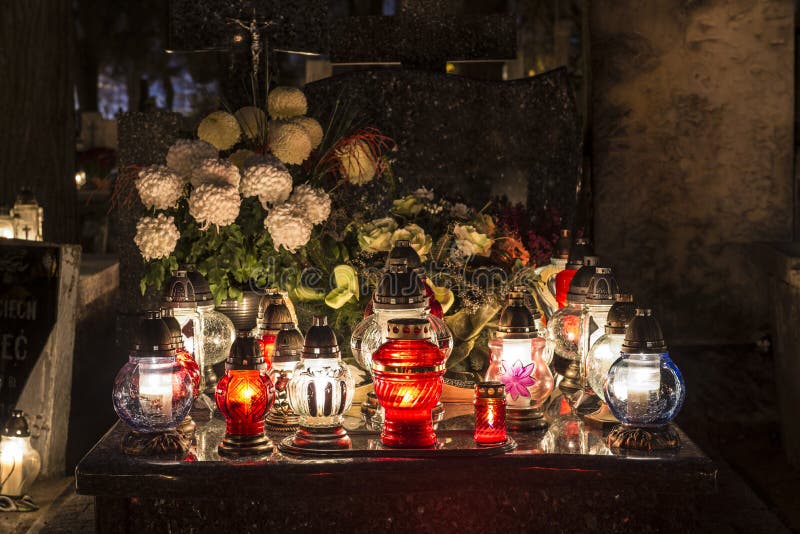 Candles on a grave stock image. Image of dark, graveyard 34080271